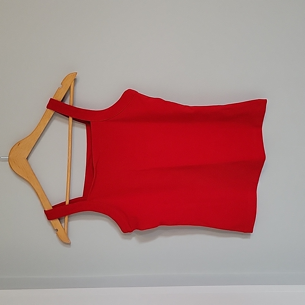 💥NWT💥RICKI'S~ Sleeveless Top, Red, S